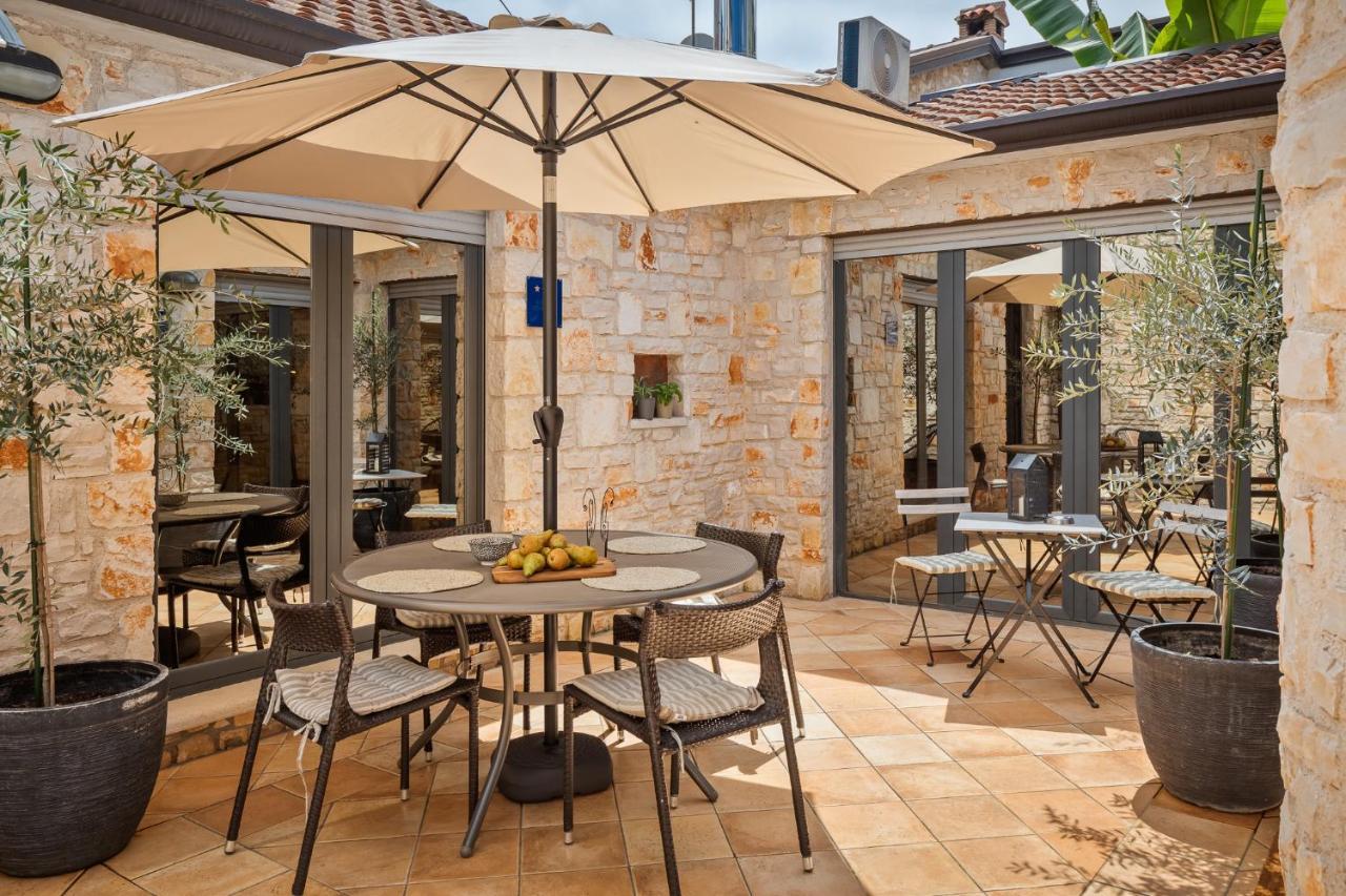 Grota Premium Apartment & Room Poreč Exteriör bild