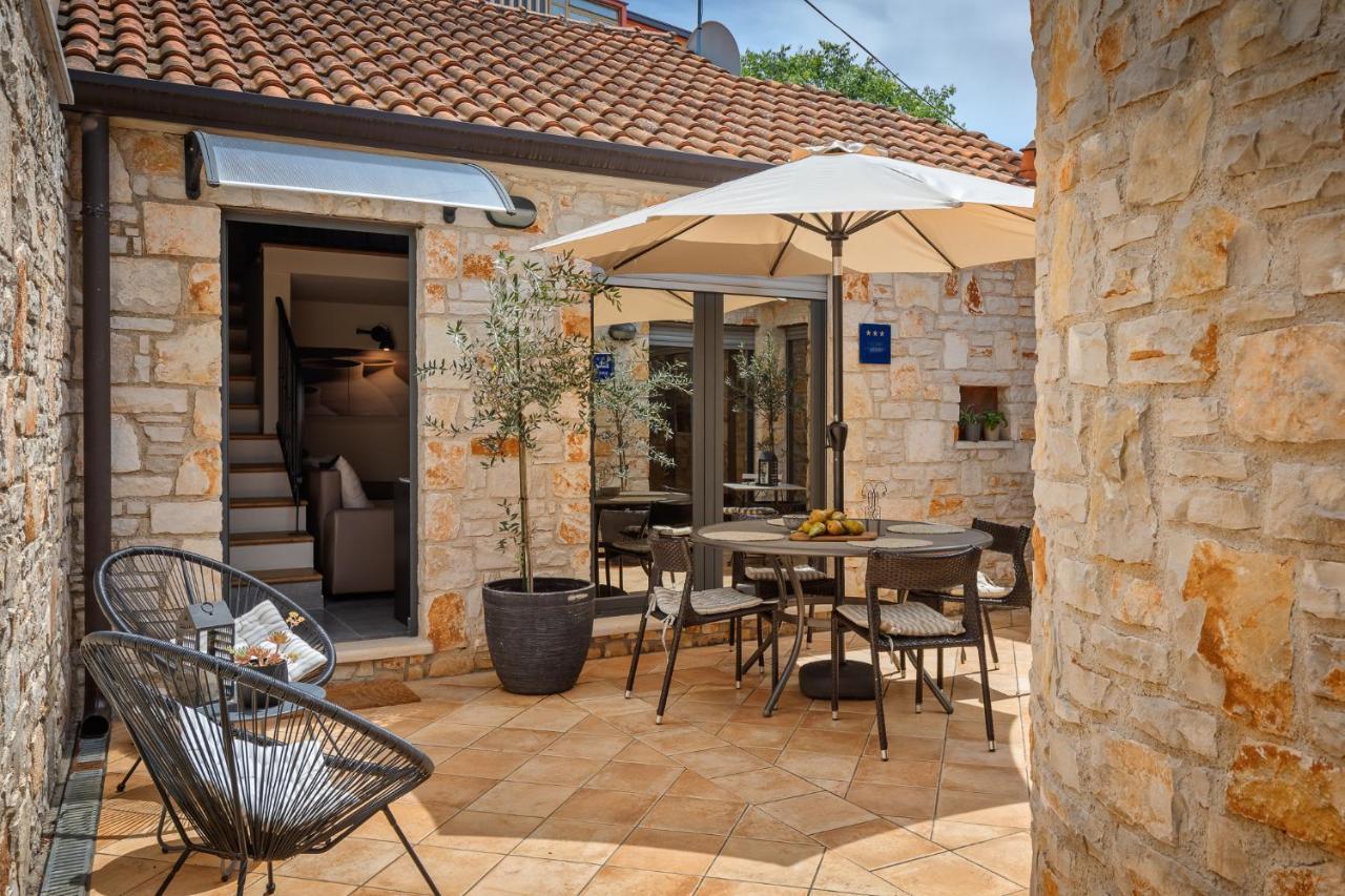 Grota Premium Apartment & Room Poreč Exteriör bild